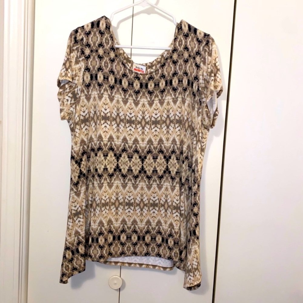 🍂NWOT Ruby Rd Asymmetrical Top🍂